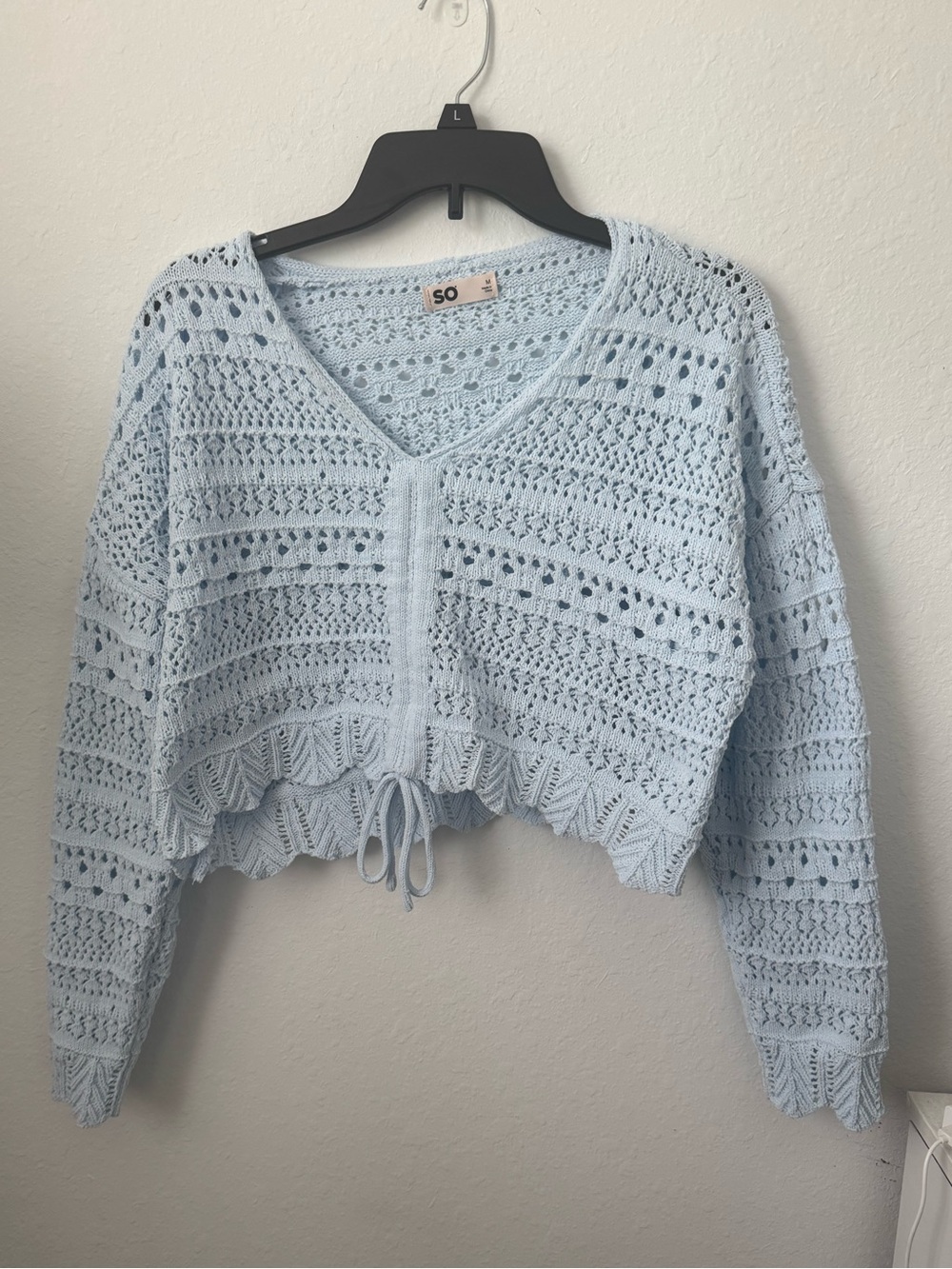 SO Light Blue Cropped V‑Neck Crochet Sweater size Medium